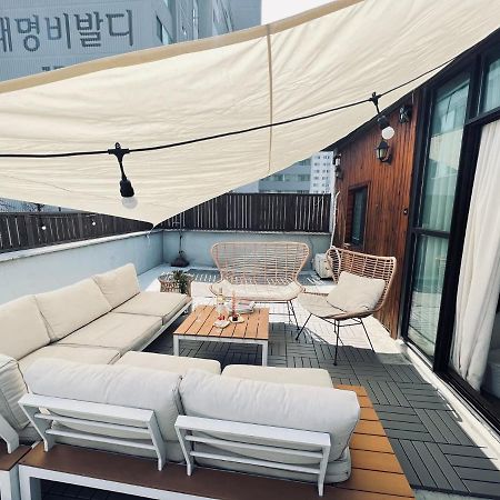 Dada Stay Hongdae Seoul Bagian luar foto