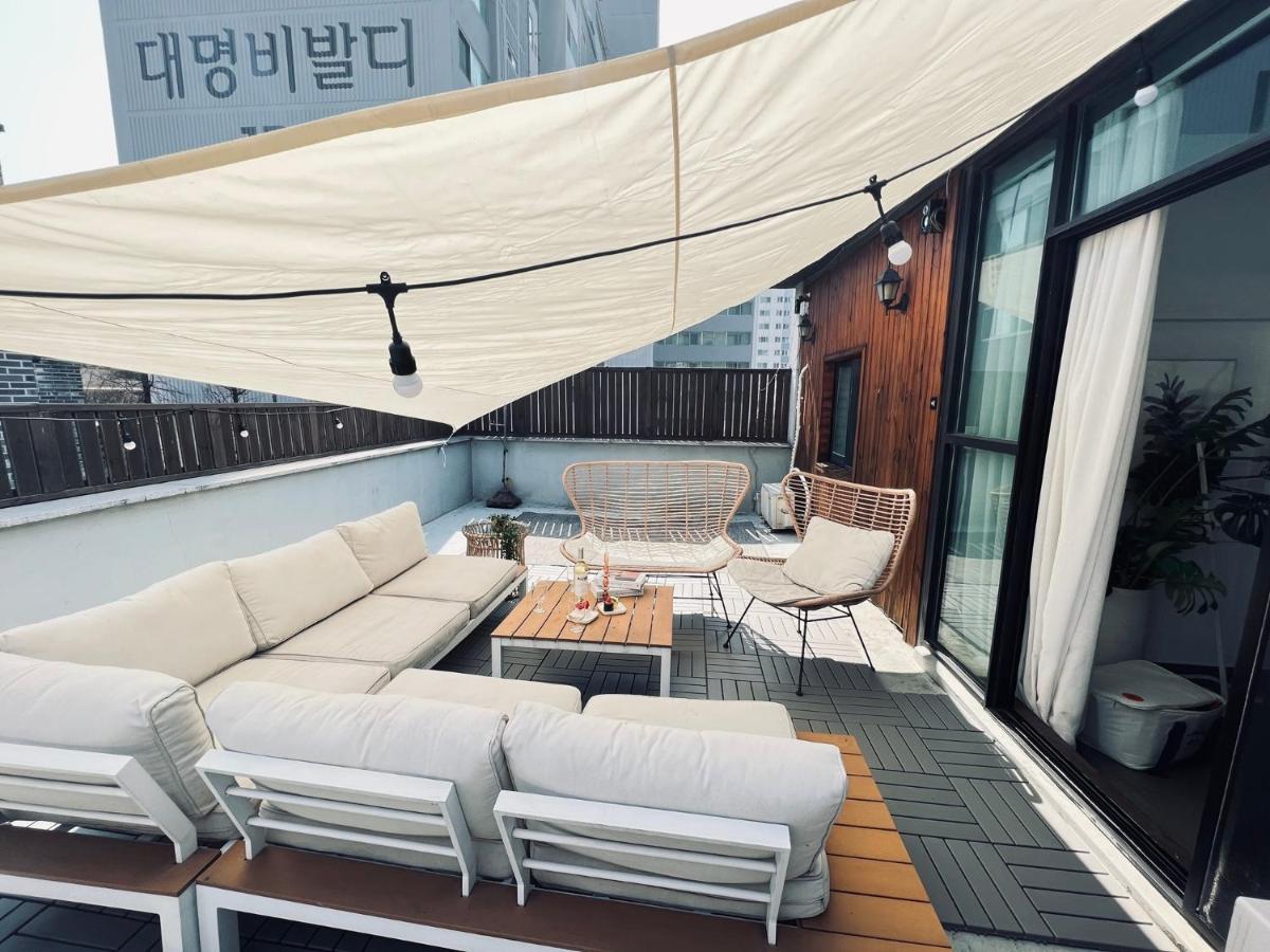 Dada Stay Hongdae Seoul Bagian luar foto